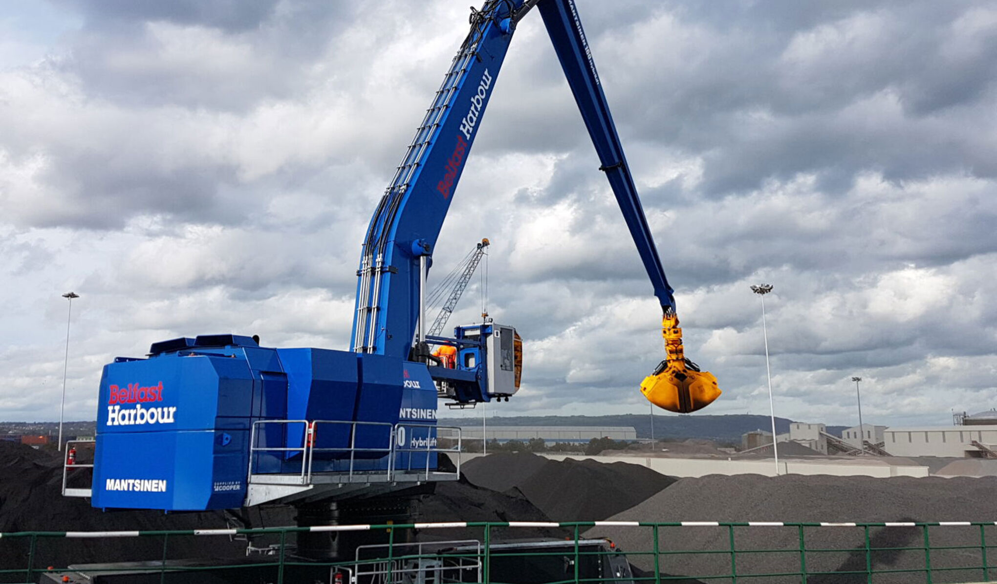 Image of Hydraulic Cranes / Port Cranes from the Mantsinen Crane Range