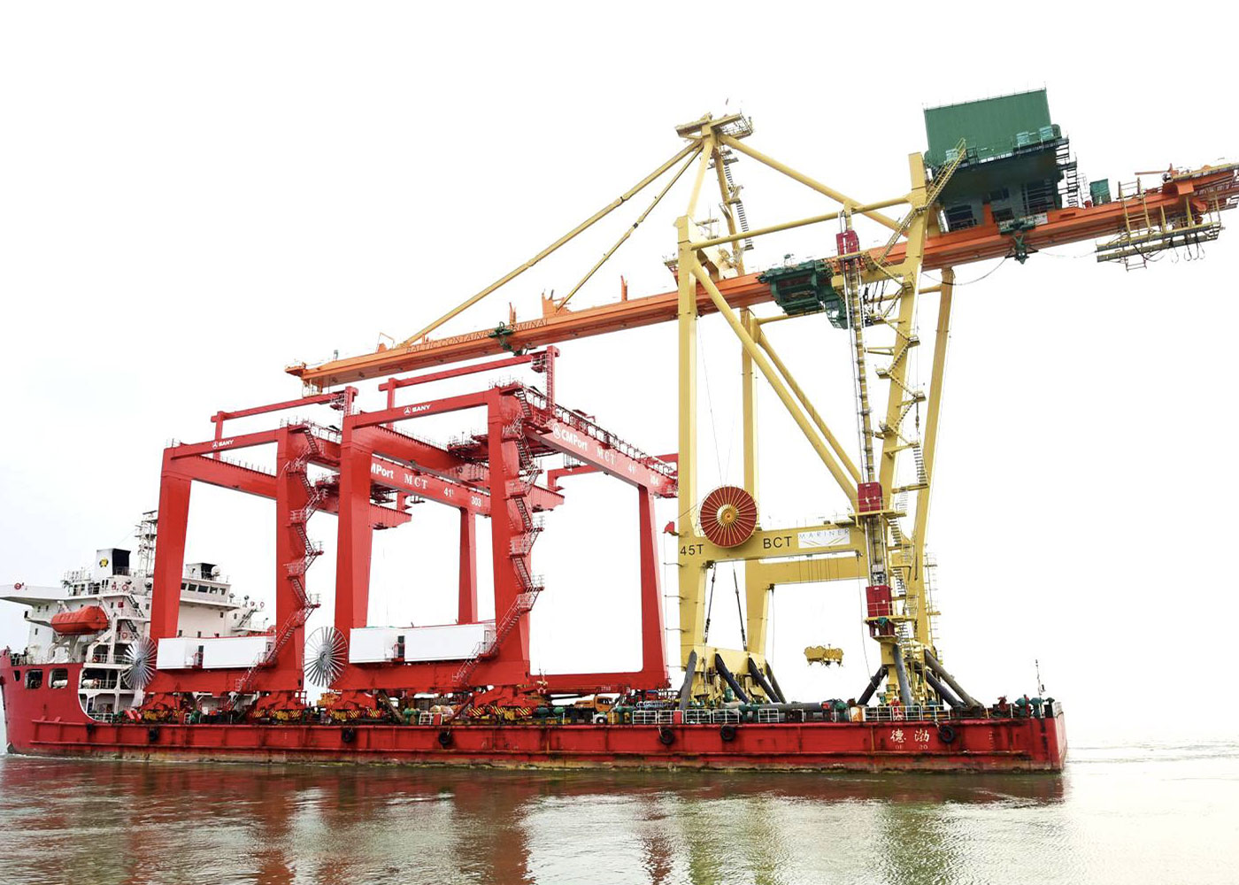 Photo of Gantry Cranes / Harbour Cranes / Container Cranes